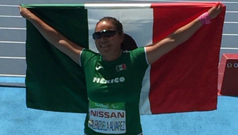 Rebeca celebra su presea de Bronce en Río