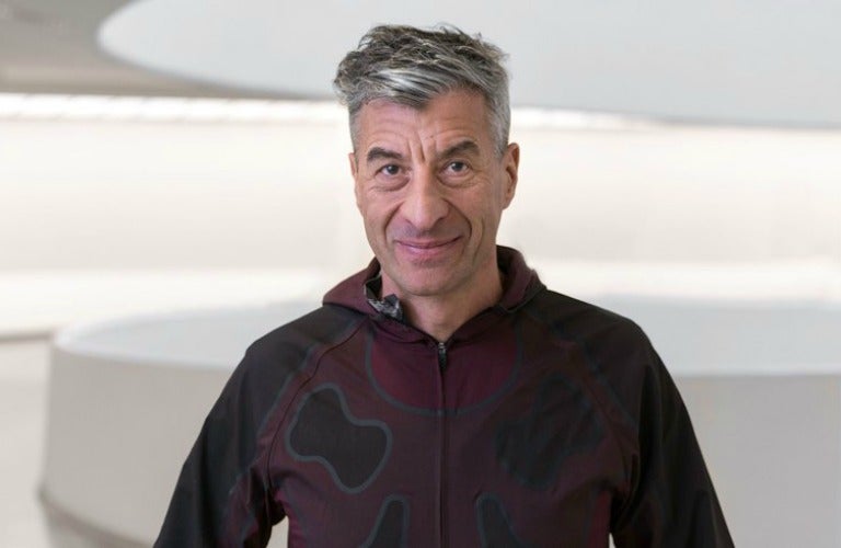 El artista italiano Maurizio Cattelan