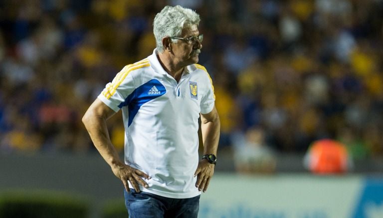 Tuca previo a un partido de Tigres