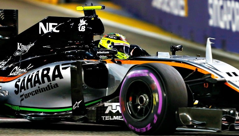 Checo Pérez durante el Gran Premio de Singapur