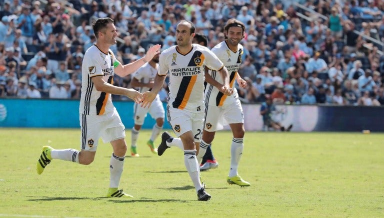 Así festejó Landon Donovan su gol tras el retiro