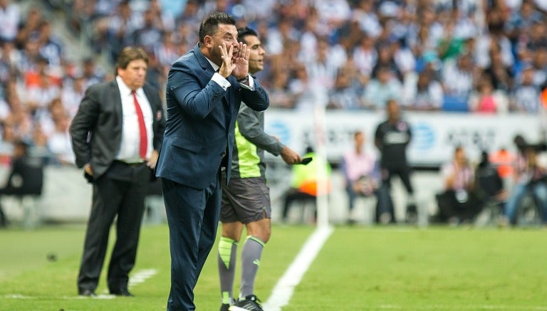 Mohamed durante el partido Monterrey vs Tijuana en Apertura 2016