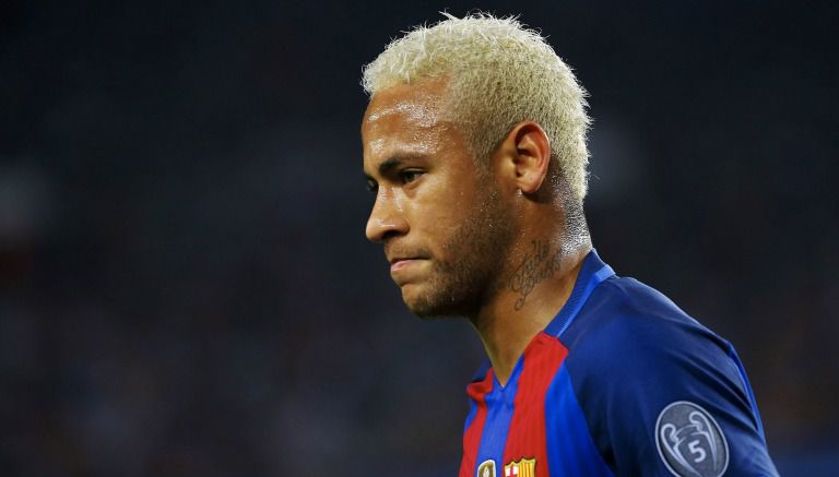 Neymar disputando un encuentro con el FC Barcelona