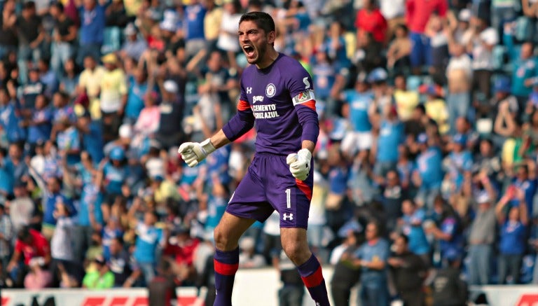 Jesús Corona durante el partido de la J10 del Apertura 2016