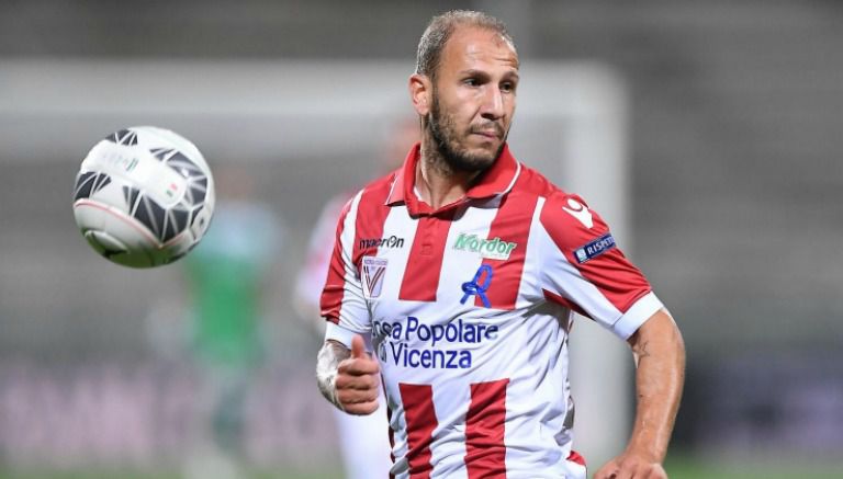 Galano durante un partido con el Vicenza 