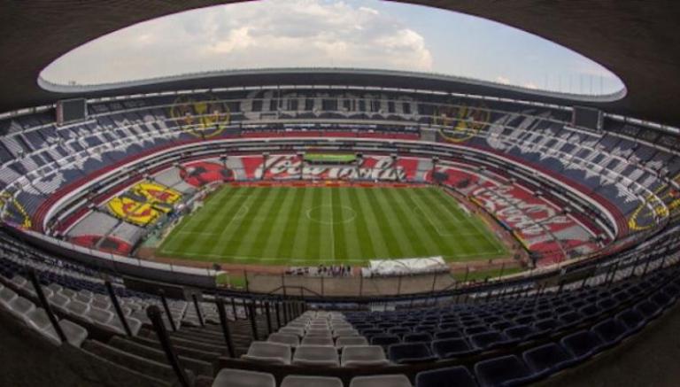 El Estadio Azteca luce vacio