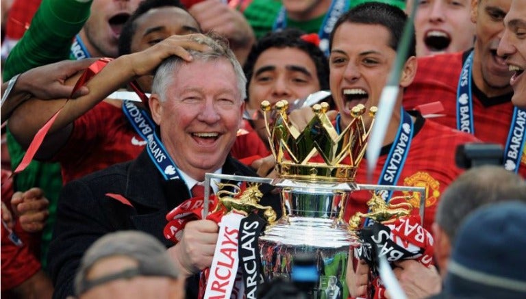 Sir Alex Ferguson festeja la última Premier League de su carrera