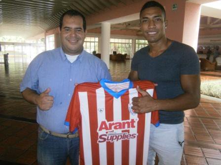 Rodríguez con la camiseta del Estudiantes de Mérida