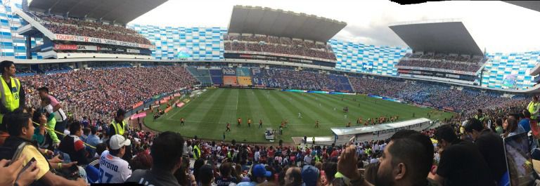 Así luce el estadio Cuauhtémoc lleno de aficionados de Chivas