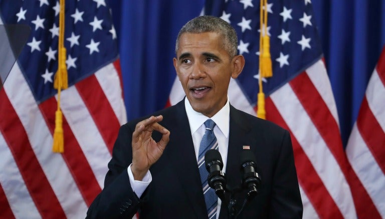 El Presidente Barack Obama habla con estudiantes de preparatoria