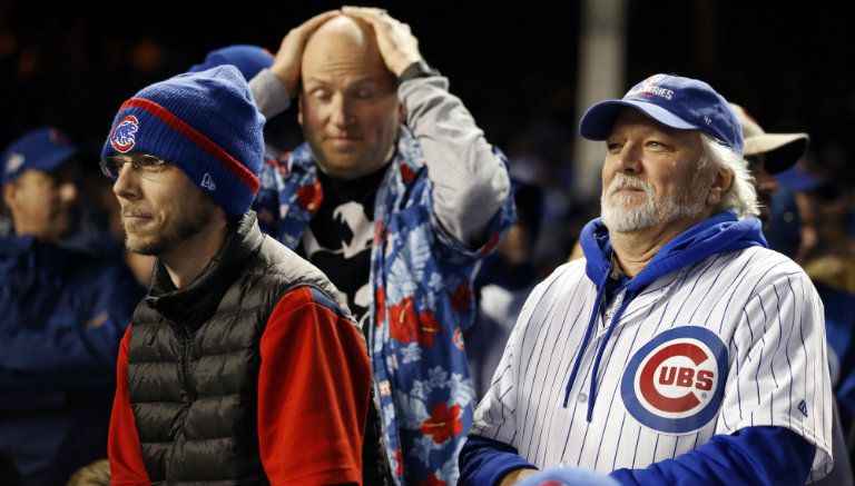 Aficionados de los Cubs en Wrigley Field