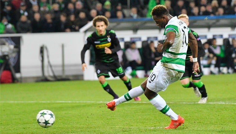 Dembelé, en el cobro de penalti frente a Gladbach