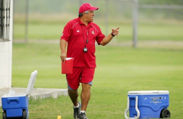 Américo Gallego en un entrenamiento de Tigres