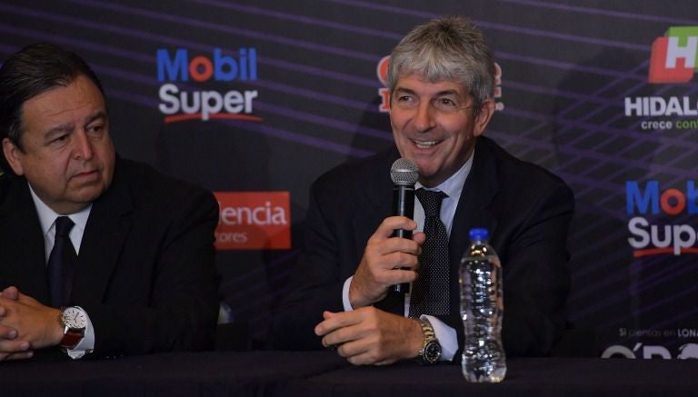 Paolo Rossi en conferencia de prensa