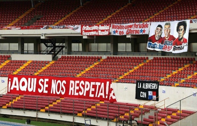 Así lucen las gradas del Estadio Rommel Fernández 