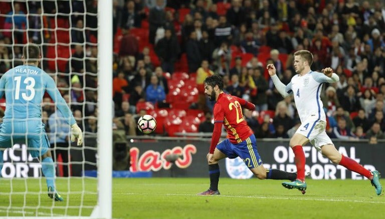 Momento en que Isco marca el segundo tante