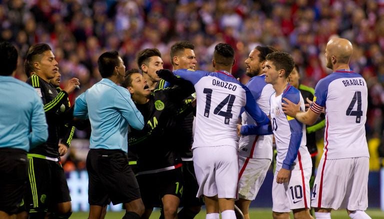 La selección de EU desesperada por la derrota frente a México