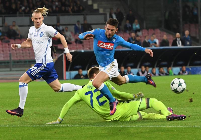 Artur Rudko en acción frente al Nápoli