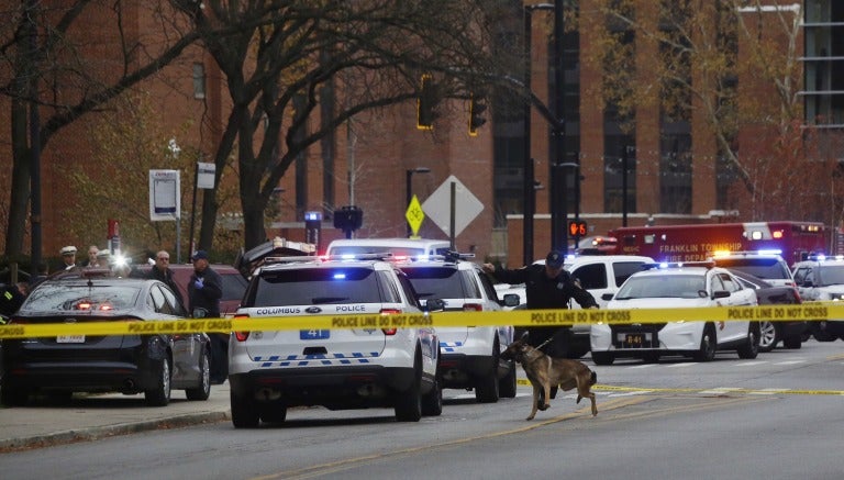 La policía acude a la Universidad Estatal de Ohio debido a un tiroteo