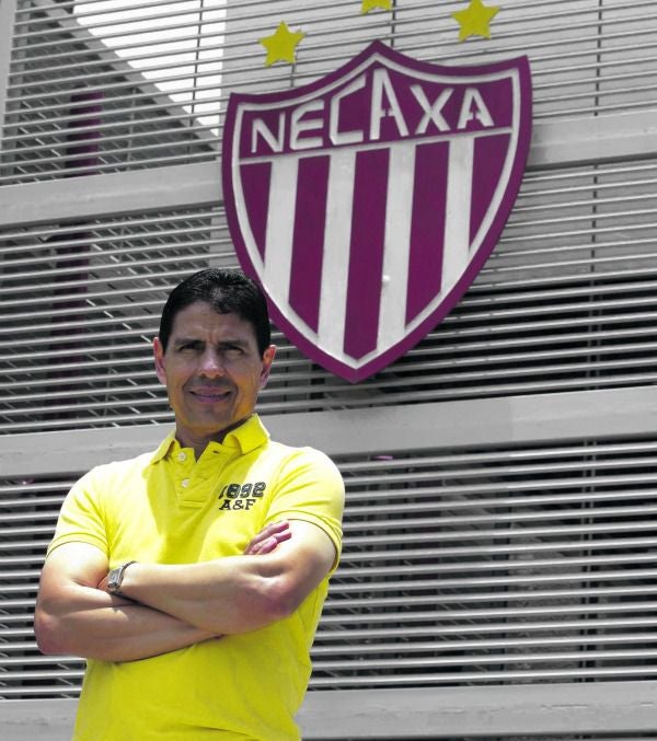 Sosa, frente a las instalaciones del Necaxa