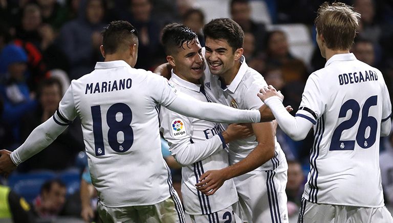 Enzo Zidane festeja con sus compañeros su gol en Copa del Rey