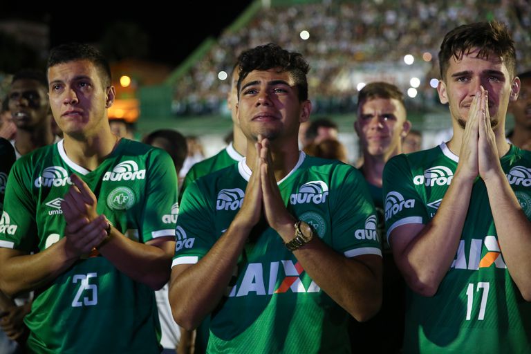 Jugadores del Chapecoense que no hicieron el viaje