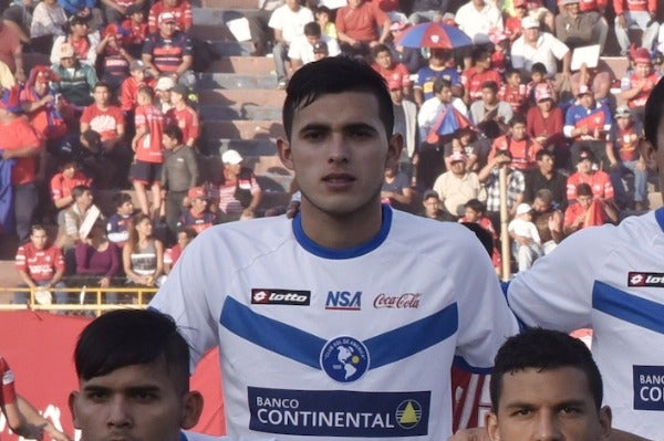 Cristian Paredes, previo a un partido del Sol de América