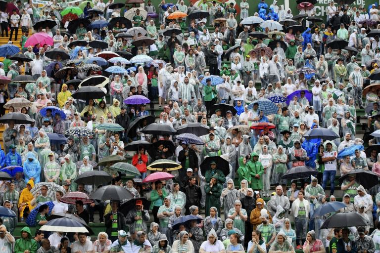 Los aficionados del 'Chape' llenaron la gradas del Arena Condá