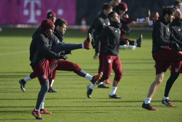 Jugadores del Bayern Munich entrenan previo al duelo con Atlético