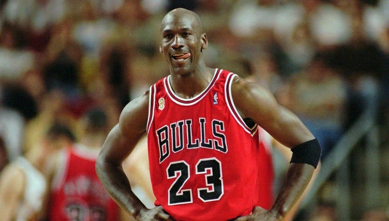 Michael Jordan durante un partido con los Chicago Bulls