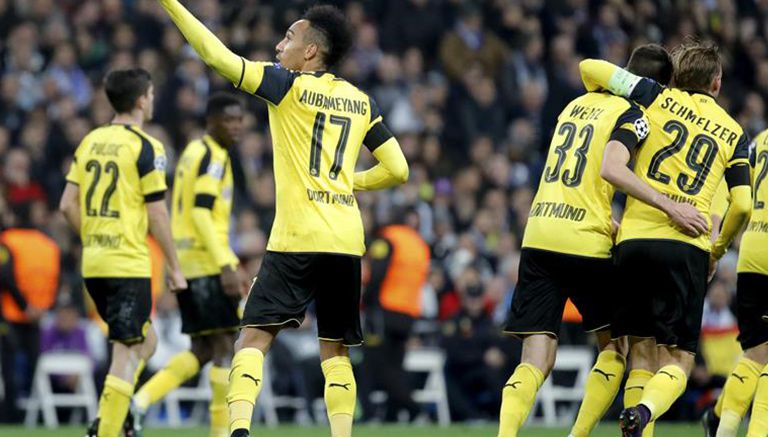 Jugadores del Dortmund festejan gol contra Real Madrid 