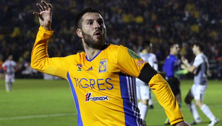 Gignac celebra una anotación con Tigres