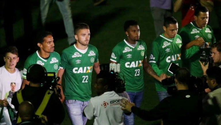 Jugadores que no viajaron con Chapecoense en el accidente