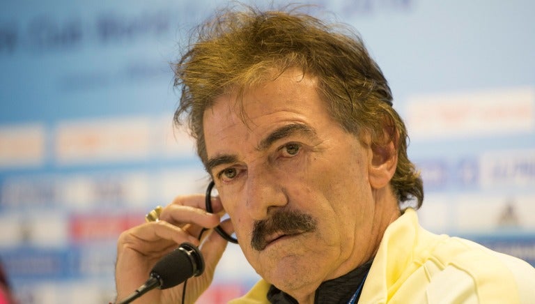 La Volpe en conferencia de prensa en Mundial de Clubes