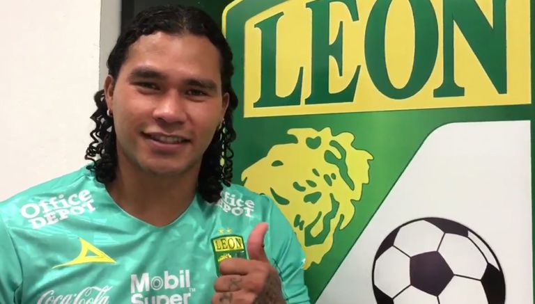 Gullit manda saludo a la afición de León 