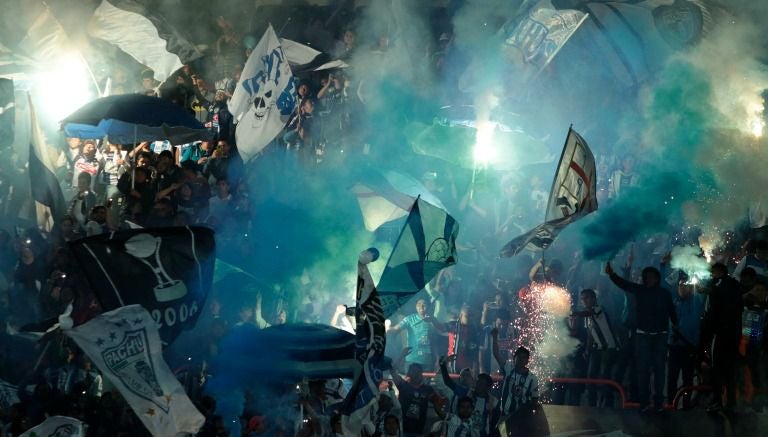 Afición de Pachuca durante un partido en el Hidalgo