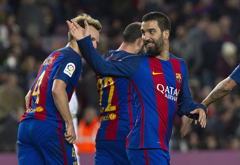  Arda Turan tuvo una gran noche en el Camp Nou