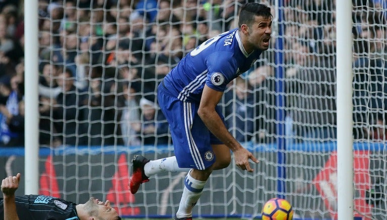 Diego Costa celebra un gol frente al West Bromwich