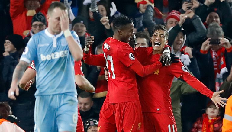 Firmino celebra el segundo gol del Liverpool