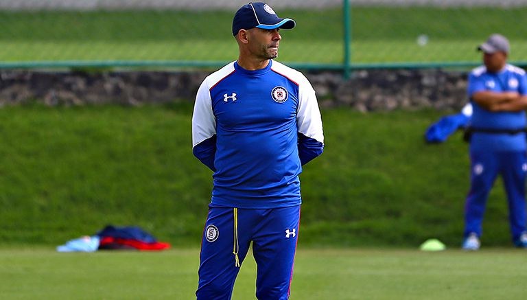 Jémez durante un entrenamiento de Cruz Azul