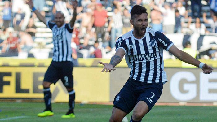 El argentino en un partido con Talleres de Córdoba