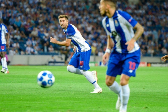 Herrera durante un partido del Porto