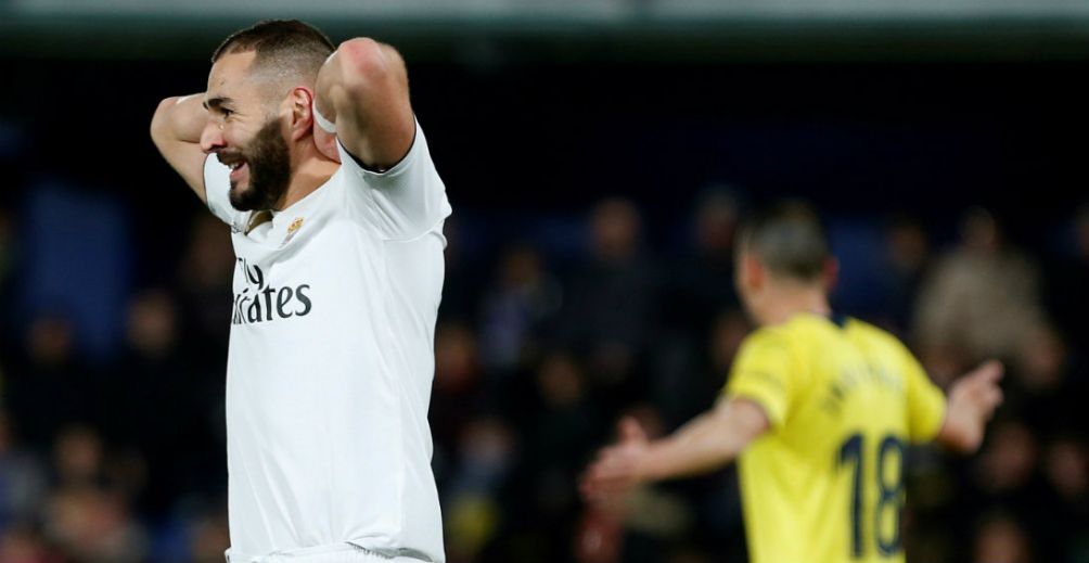 Karim Benzema lamenta una falla frente al Villarreal