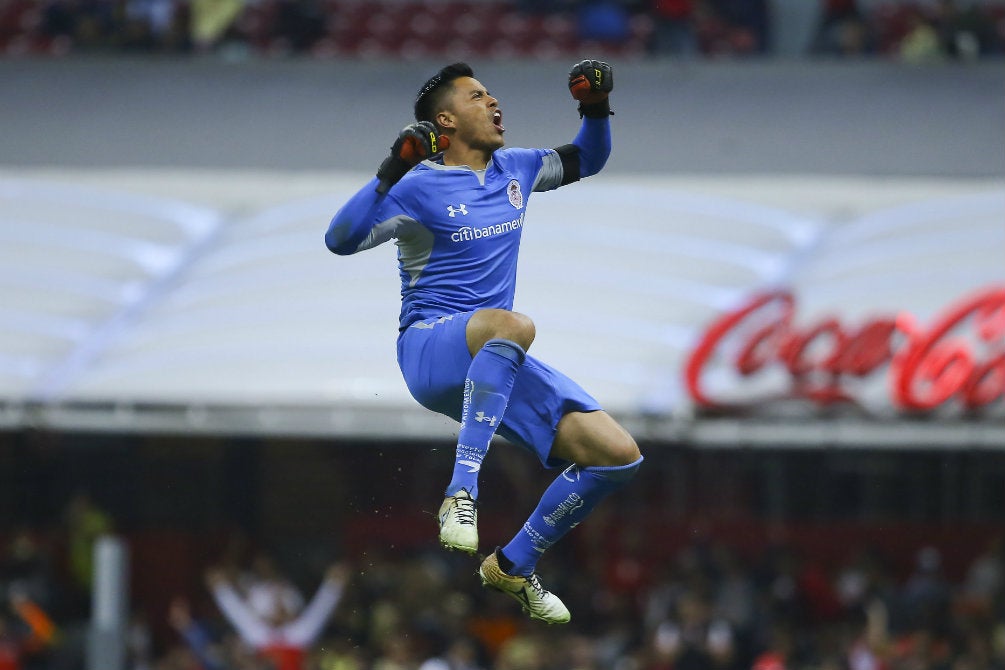 Talavera festeja un gol del Toluca