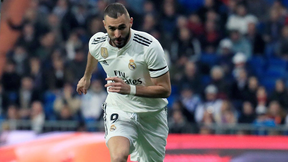 Benzema, durante un juego de Liga con el Real Madrid