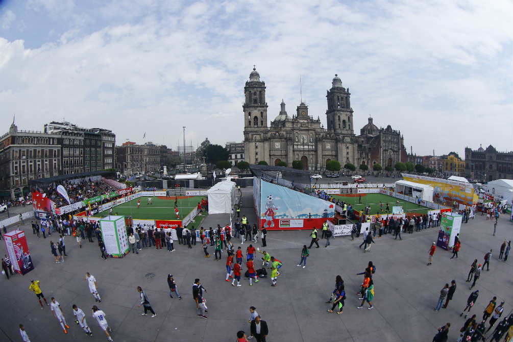 El Zócalo durante una edición de la Homeless World Cup