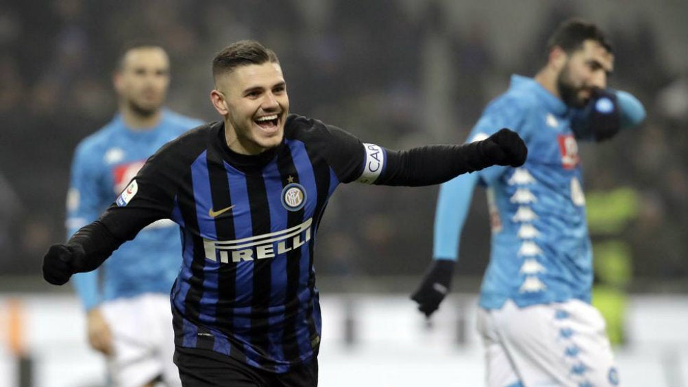 Icardi celebra anotación con el Inter de Milan 