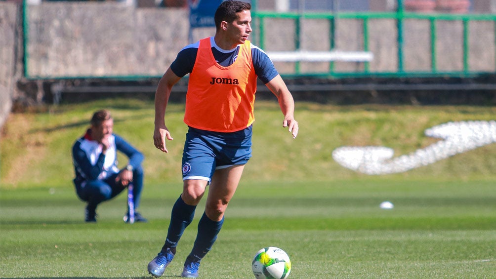 Iván Marcone, durante un entrenamiento con Cruz Azul