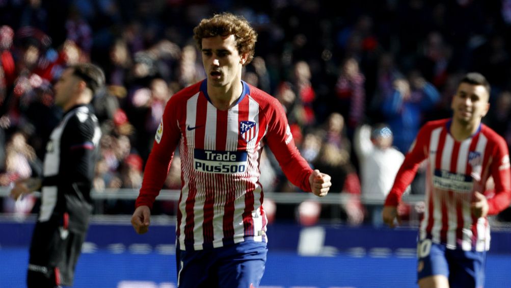 Griezmann festeja su gol contra el Levante