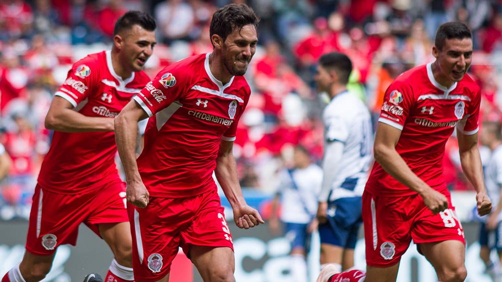 Toluca festejando el gol de Santiago García 